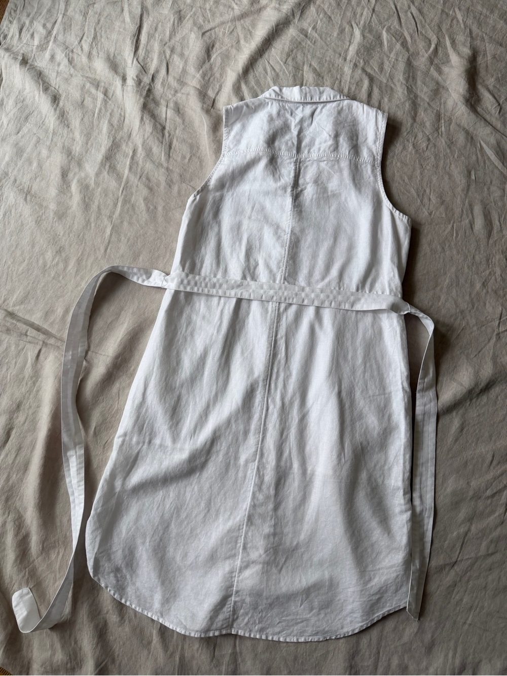 Banana Republic linen and cotton Sleeveless Button Down Tie Waist Midi dress - Picture 14 of 14